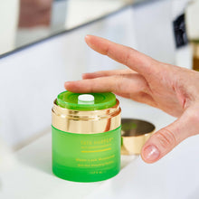 Load image into Gallery viewer, Water-Lock Moisturizer
