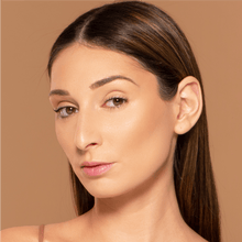 Load image into Gallery viewer, Flawless Radiance Foundation